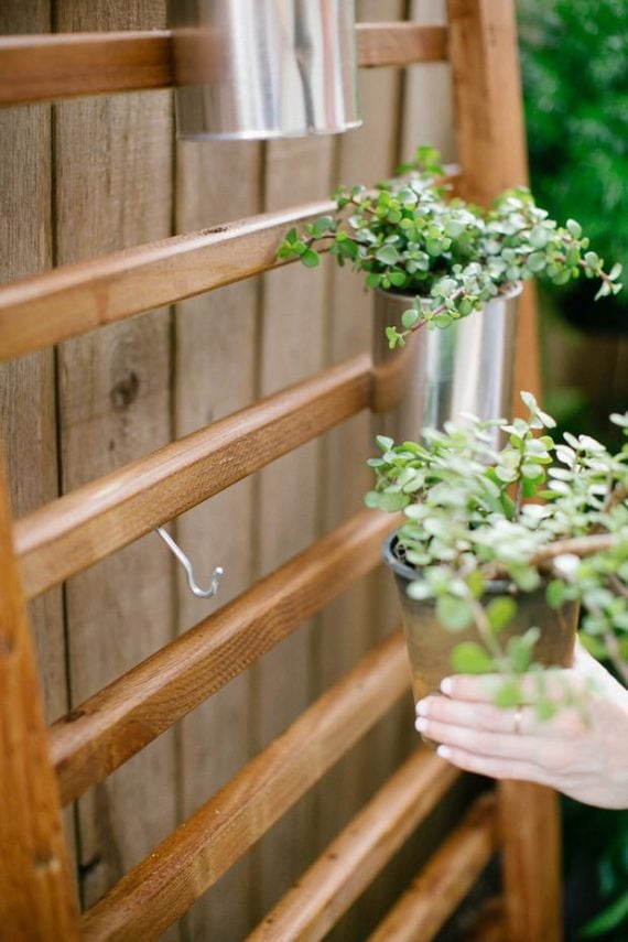 easy DIY vertical garden 